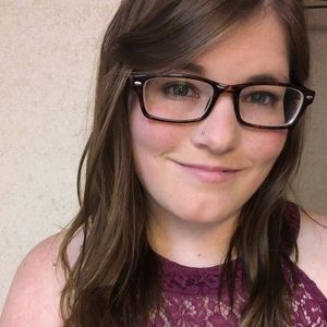 Meet your Posher, Tayler